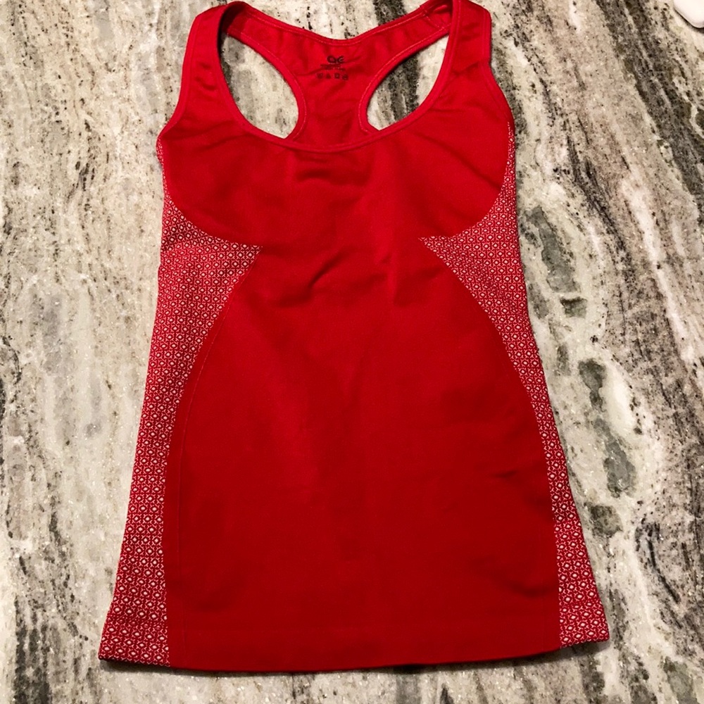 Athletic Essentials yoga top NWOT